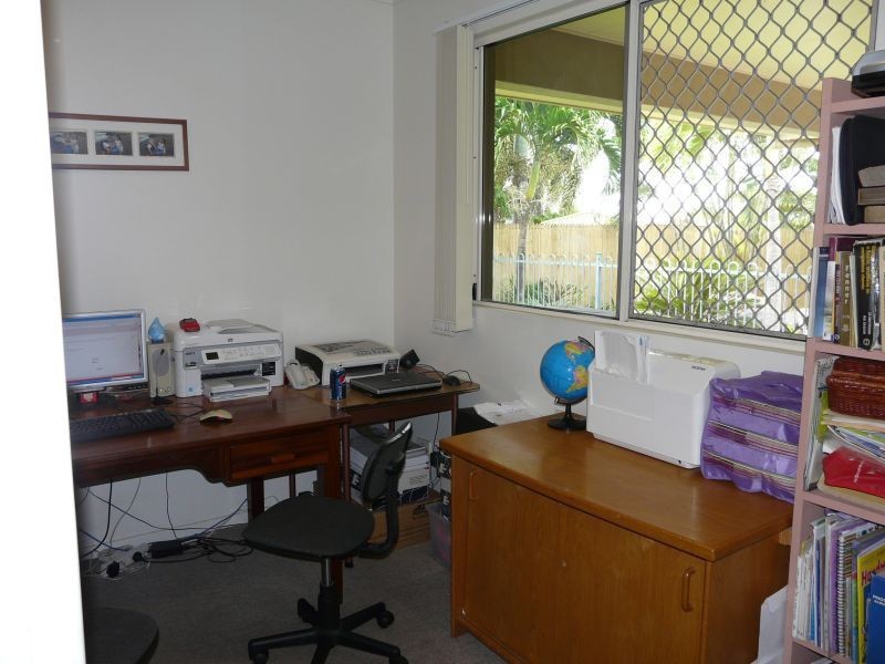 8 HAZELWOOD Street, Annandale QLD 4814