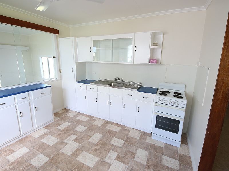 88 BEACH Road, Ayr QLD 4807