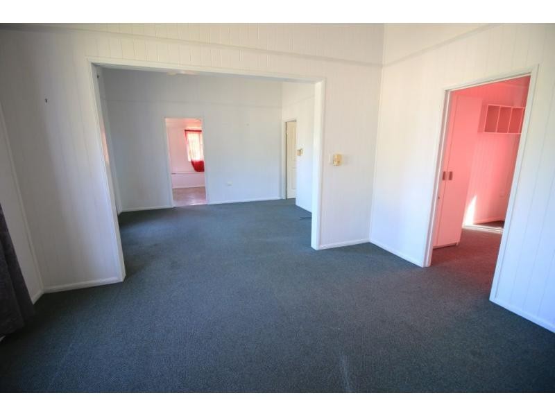 27 SYDNEY Street, Ayr QLD 4807