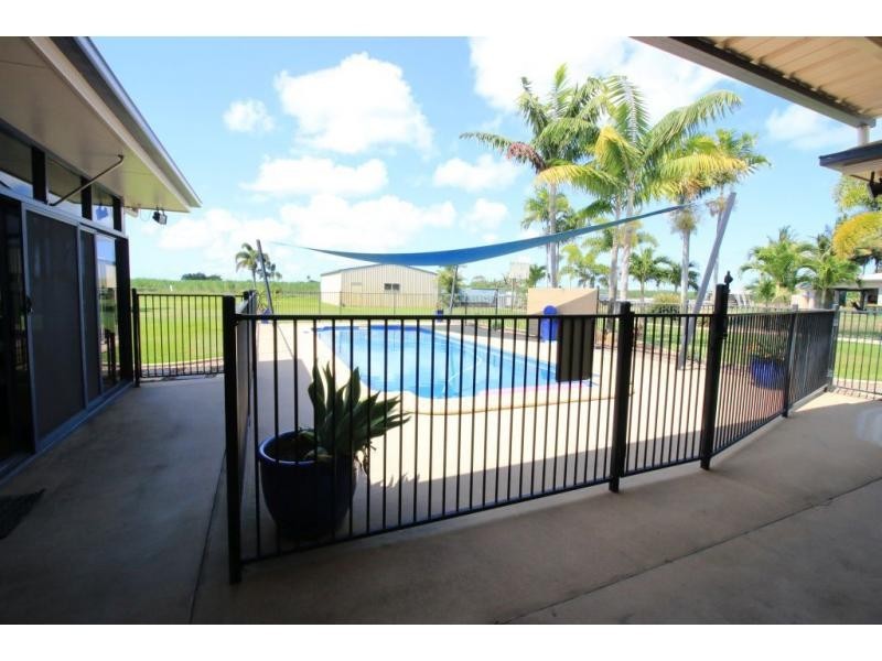 12 IDA Court, Ayr QLD 4807