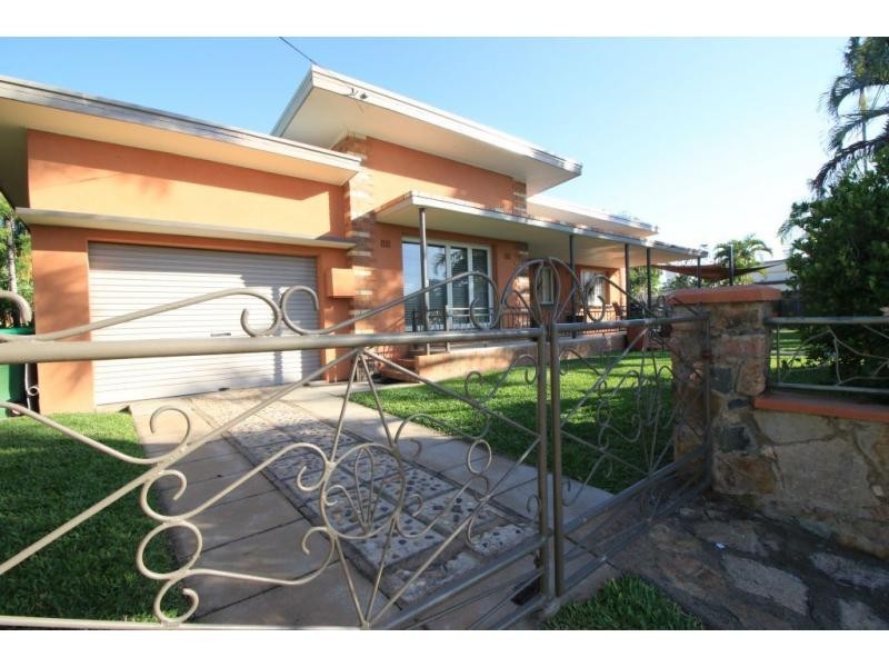 8 ROSS Street, Ayr QLD 4807