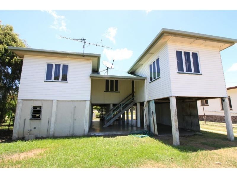 123 SEVENTH Avenue, Home Hill QLD 4806