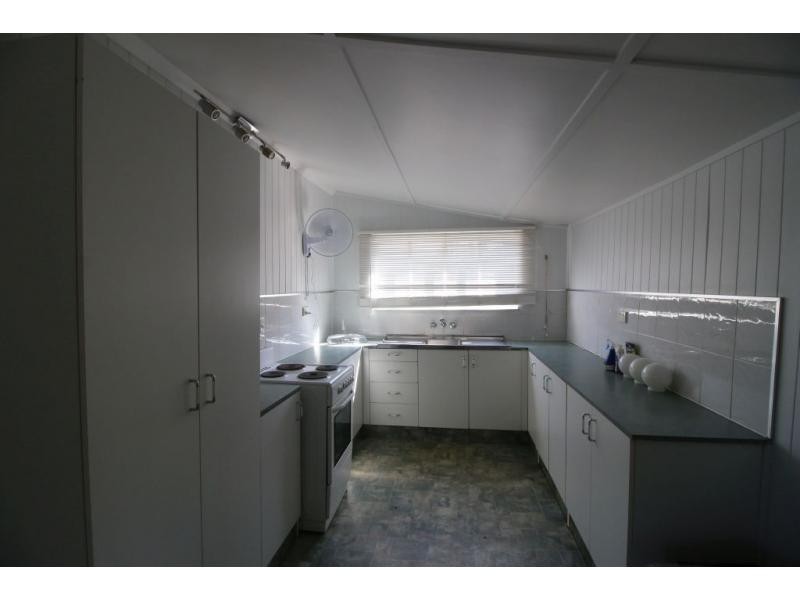 27 SYDNEY Street, Ayr QLD 4807