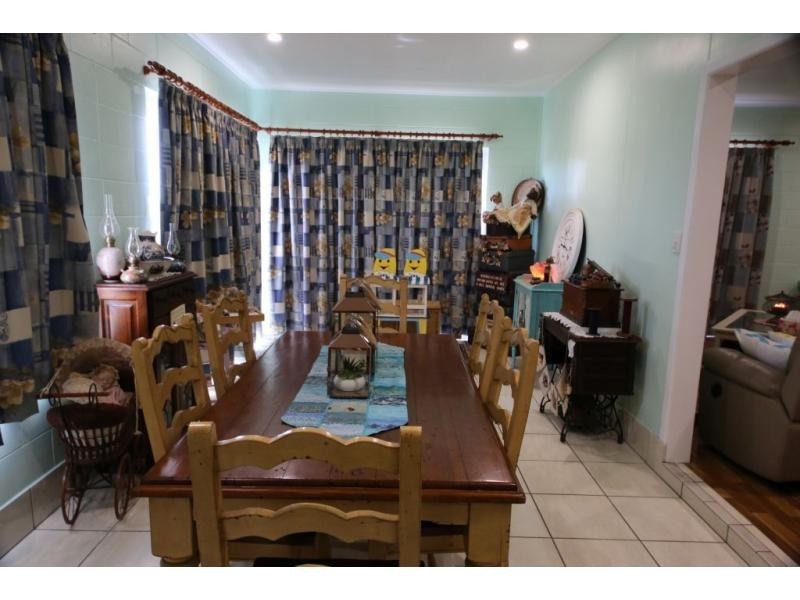 135 MOUNT KELLY Drive, Mount Kelly QLD 4807