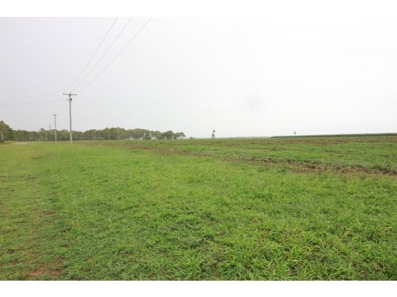 33 JACK Road, Brandon QLD 4808