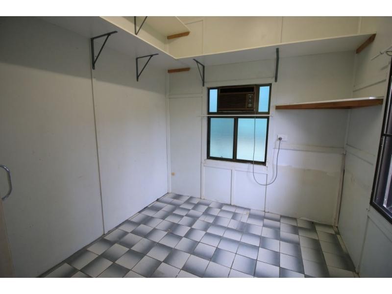 22 ELEVENTH Street, Home Hill QLD 4806