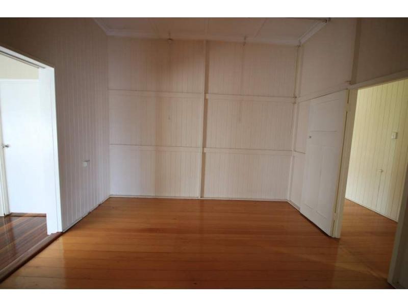 14 Graham Street, Ayr QLD 4807