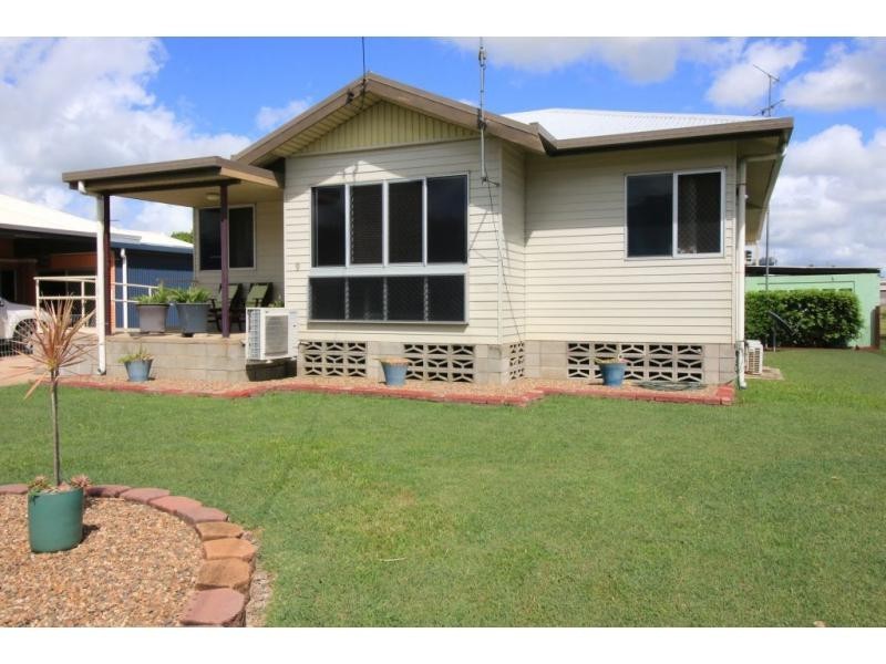 9 GREY Street, Ayr QLD 4807