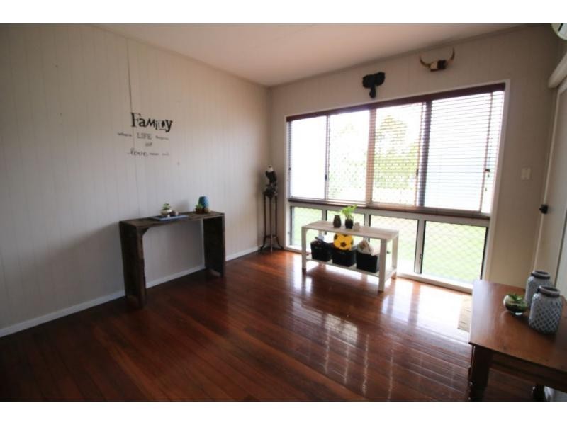 9 GREY Street, Ayr QLD 4807