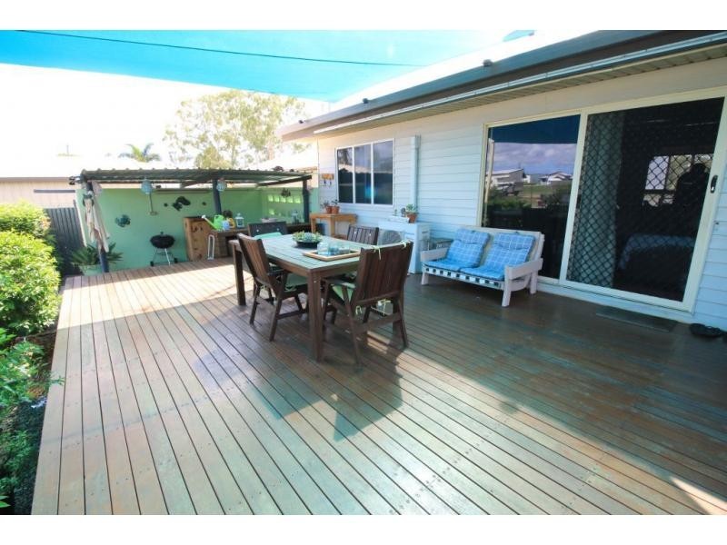 9 GREY Street, Ayr QLD 4807