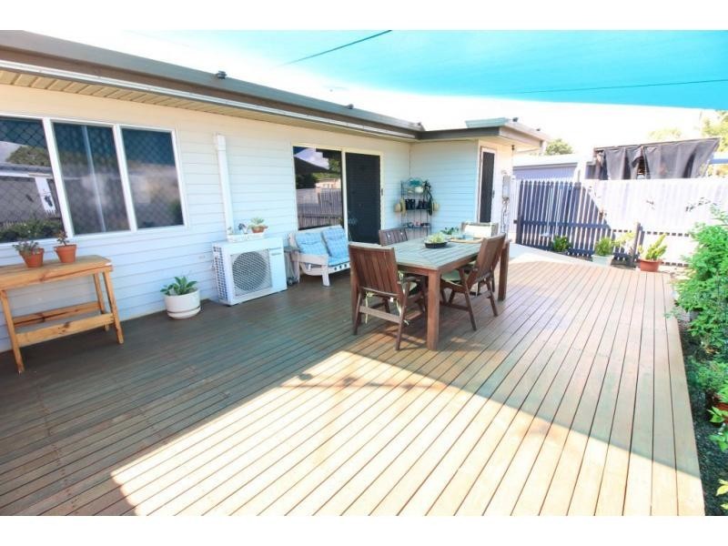 9 GREY Street, Ayr QLD 4807