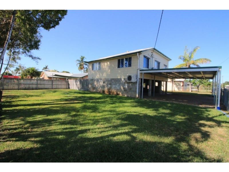 9 Seventh Avenue, Home Hill QLD 4806