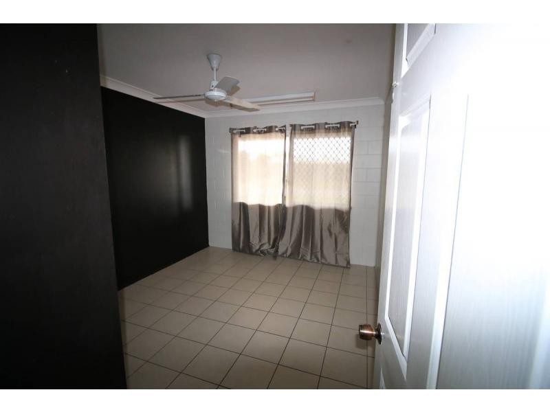 12 Doncaster way, Mount Louisa QLD 4814