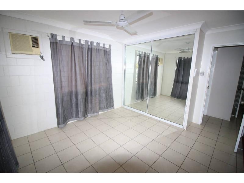 12 Doncaster way, Mount Louisa QLD 4814