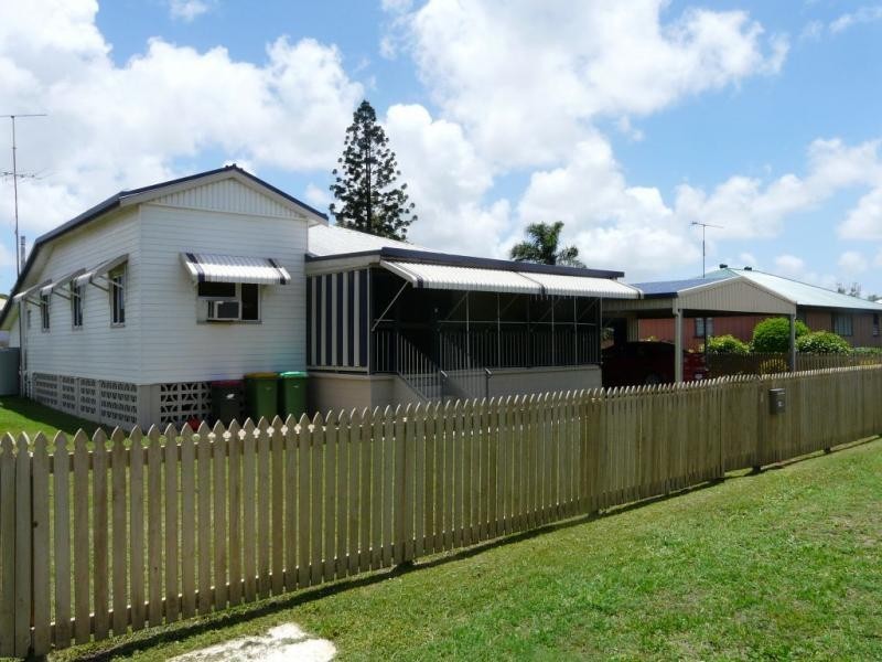 1/82 Gibson Street, Ayr QLD 4807