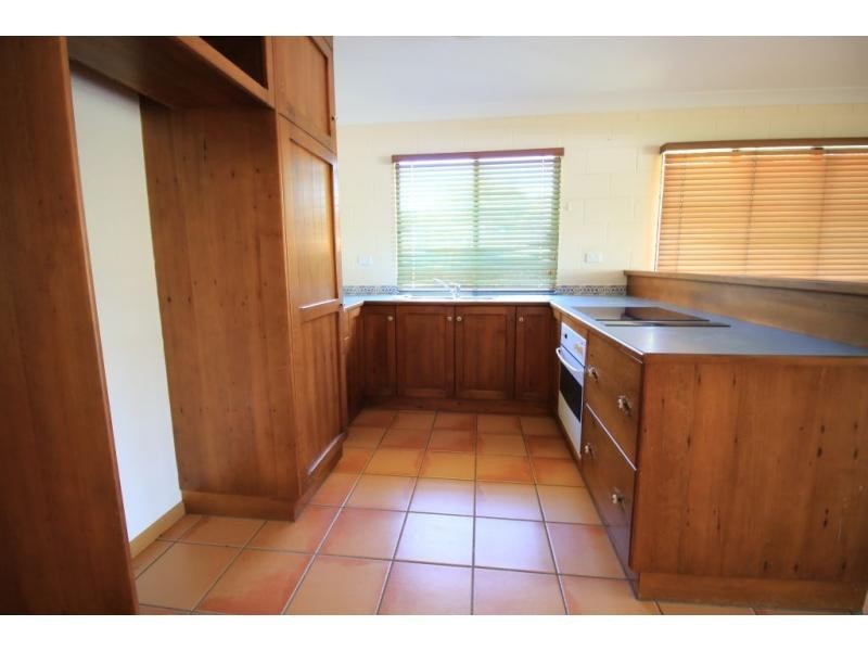 45 NARRAH Street, Alva QLD 4807