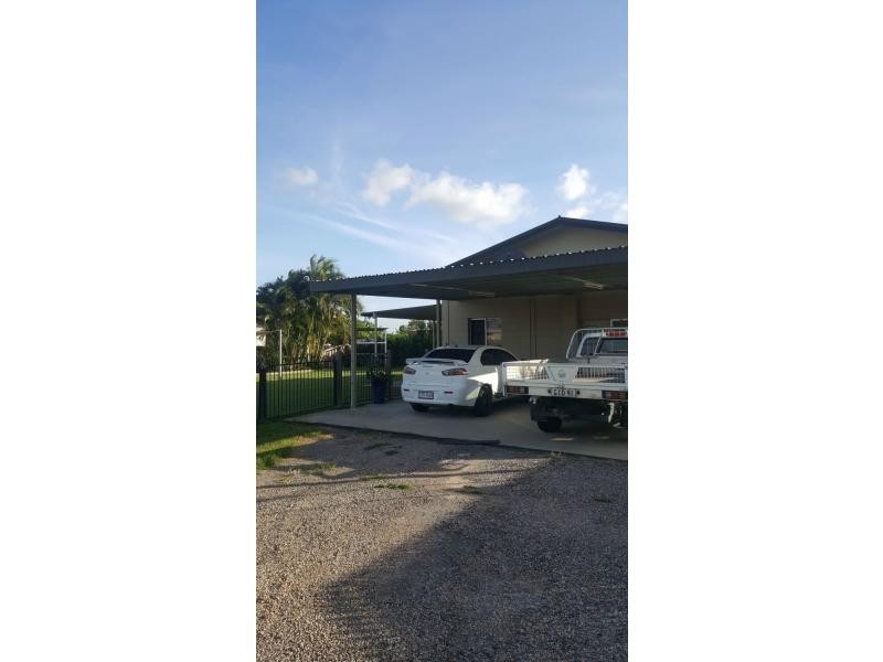 39 Little Crescent, Ayr QLD 4807