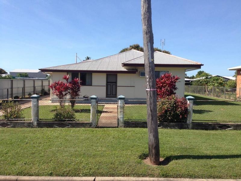 10 Brisbane Street, Ayr QLD 4807