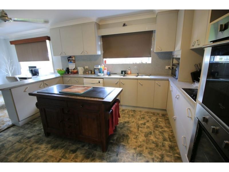 18-20 CUNNINGHAM Street, Ayr QLD 4807