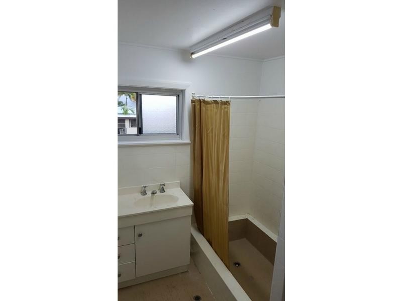 18-20 CUNNINGHAM Street, Ayr QLD 4807