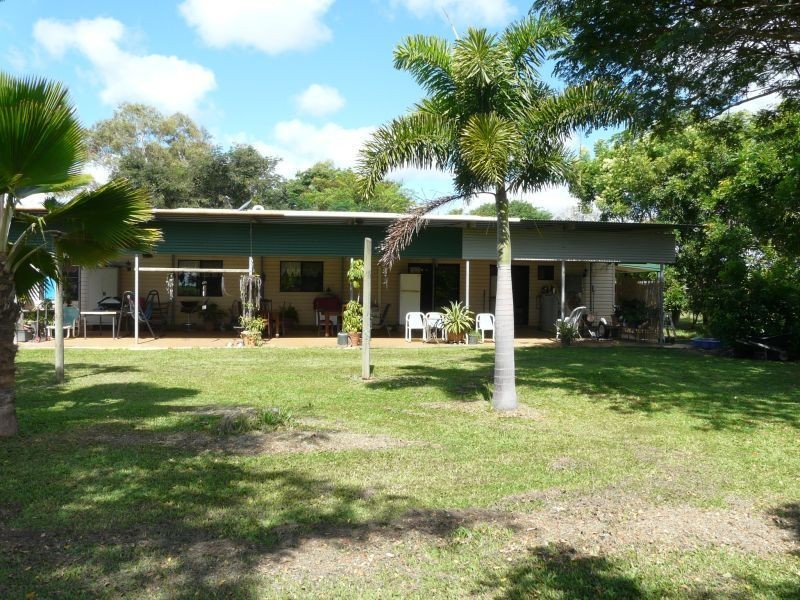 207 TAPIOLAS Road, Brandon QLD 4808