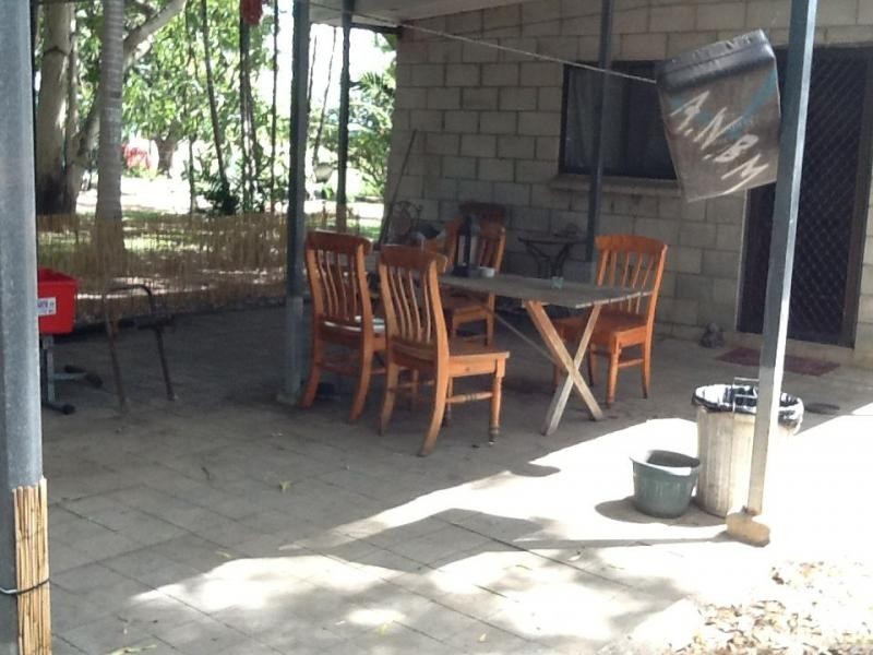 207 TAPIOLAS Road, Brandon QLD 4808