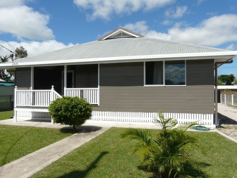 8 HOME HILL Road, Ayr QLD 4807