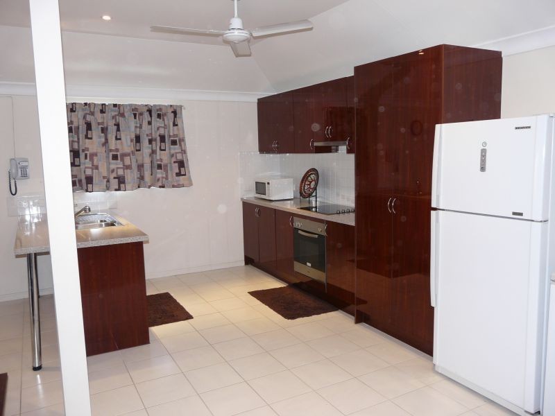 8 HOME HILL Road, Ayr QLD 4807