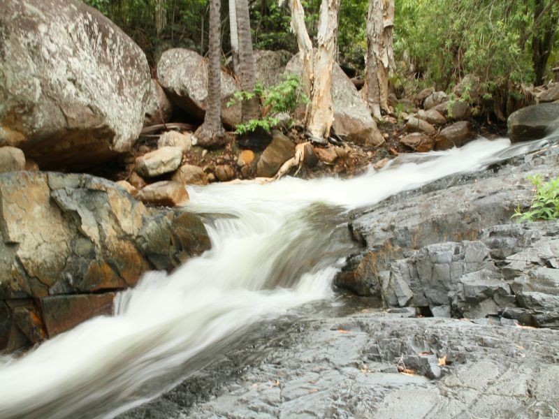 1046 WOODSTOCK GIRU Road, Mount Surround QLD 4809