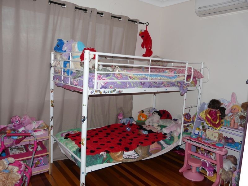 77 ROSS Street, Ayr QLD 4807