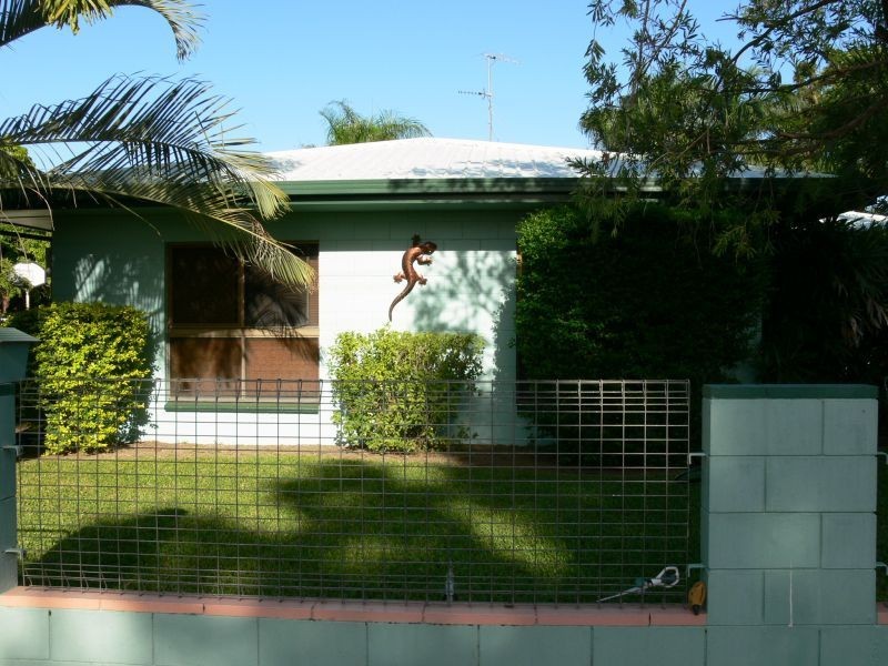 96 THIRTEENTH Avenue, Home Hill QLD 4806