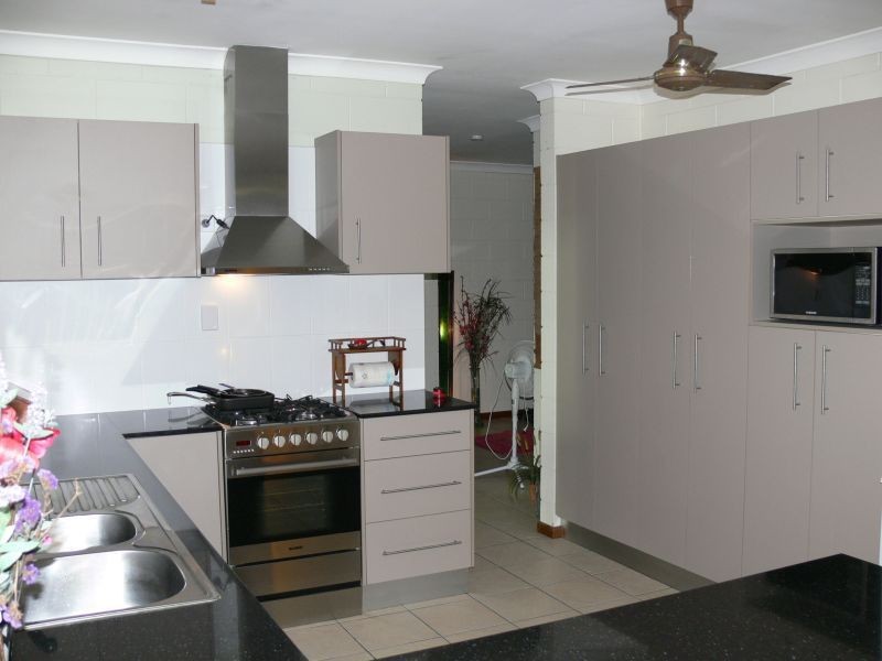 96 THIRTEENTH Avenue, Home Hill QLD 4806