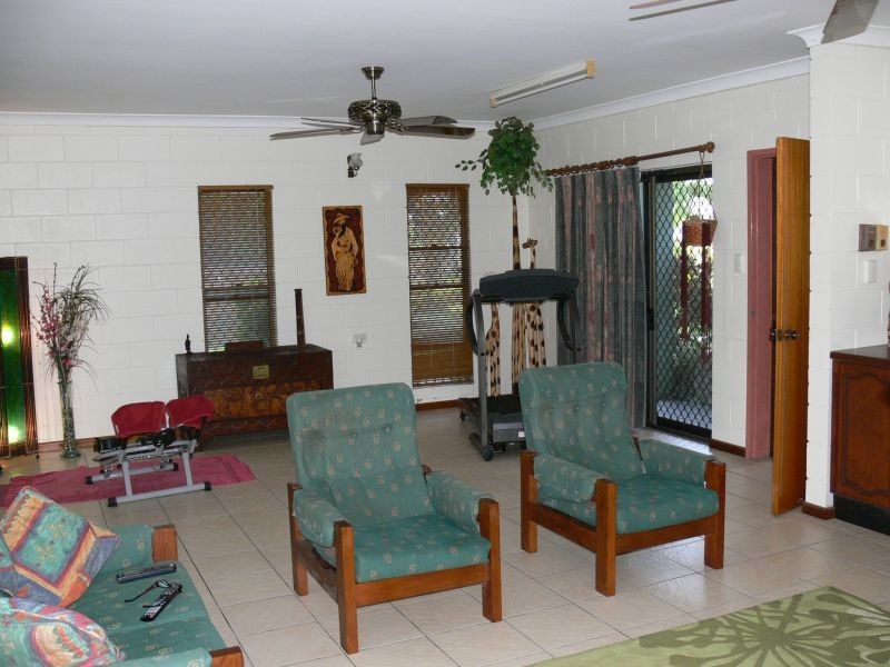 96 THIRTEENTH Avenue, Home Hill QLD 4806