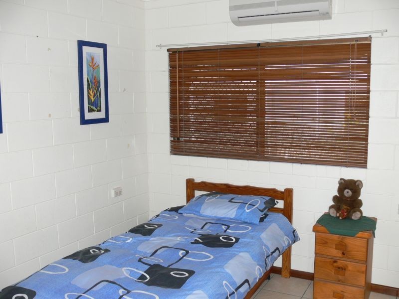 96 THIRTEENTH Avenue, Home Hill QLD 4806