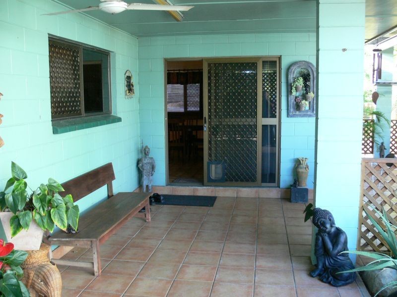 96 THIRTEENTH Avenue, Home Hill QLD 4806