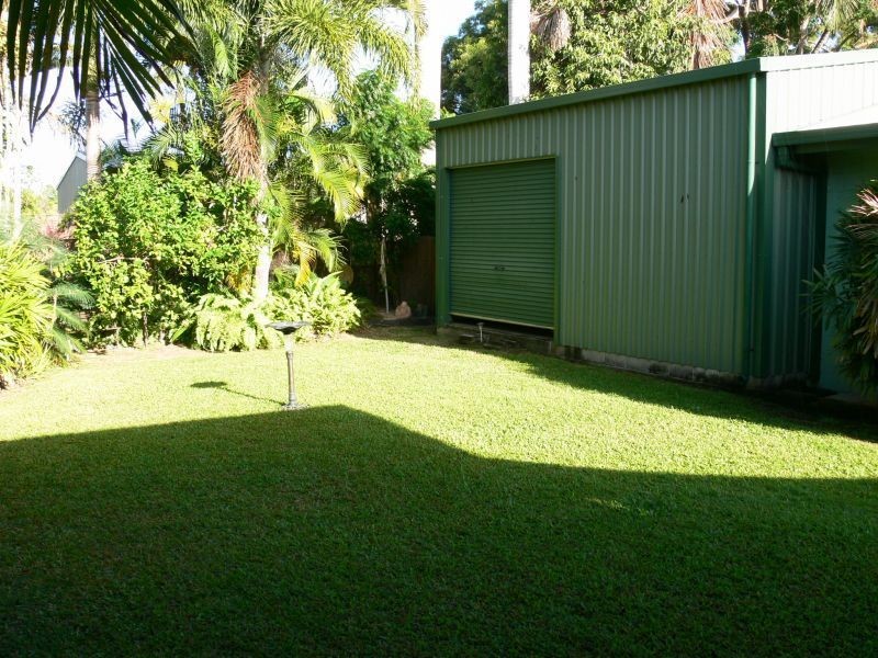 96 THIRTEENTH Avenue, Home Hill QLD 4806