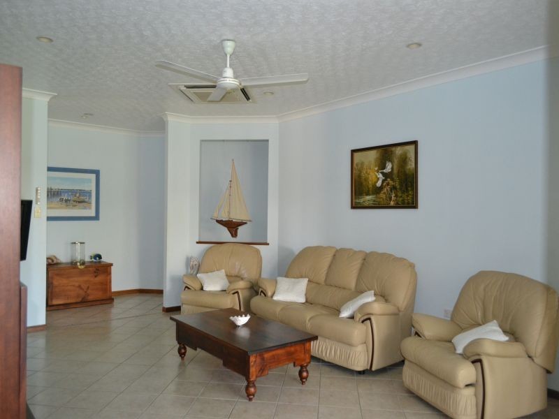 10 CONSTABLE Court, Ayr QLD 4807