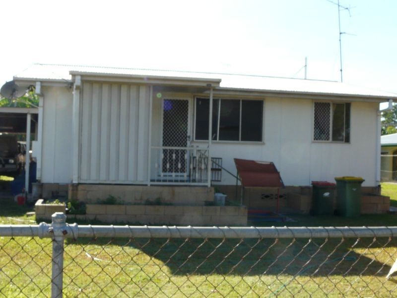 101 TWELFTH Avenue, Home Hill QLD 4806