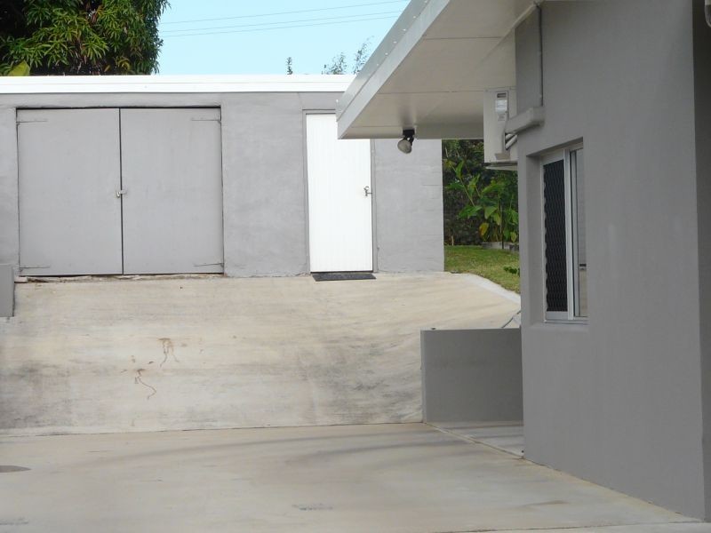 10 MACMILLAN Street, Ayr QLD 4807
