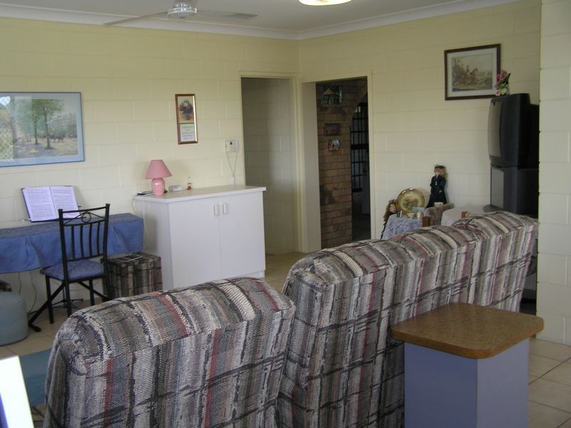 112 JUANITA Drive, Mount Kelly QLD 4807