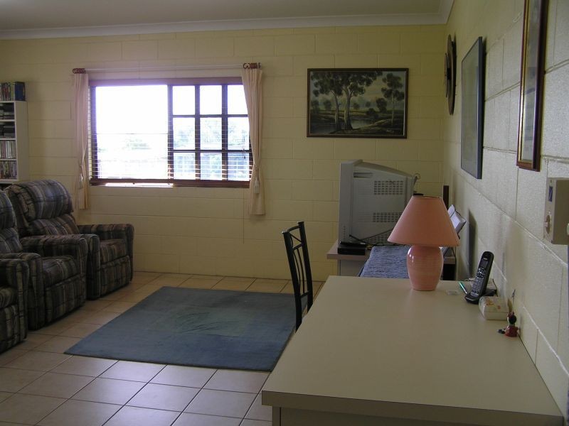 112 JUANITA Drive, Mount Kelly QLD 4807