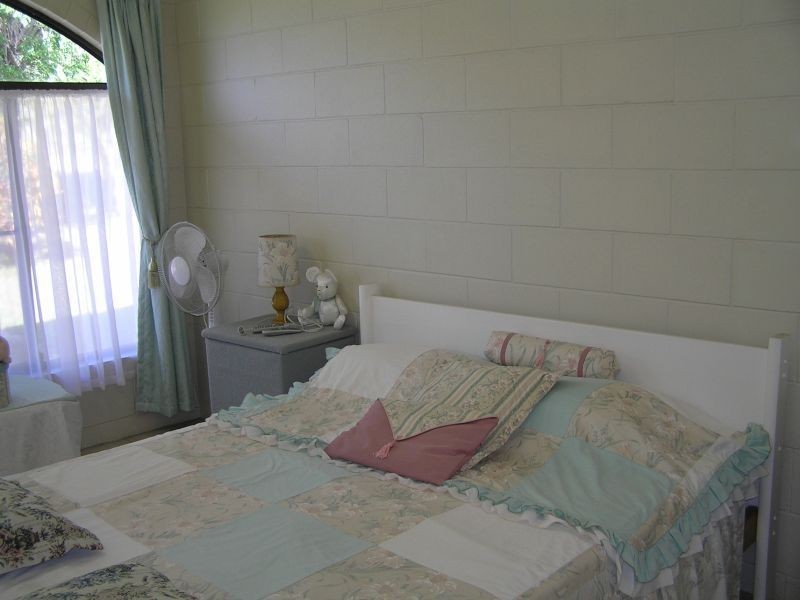 112 JUANITA Drive, Mount Kelly QLD 4807