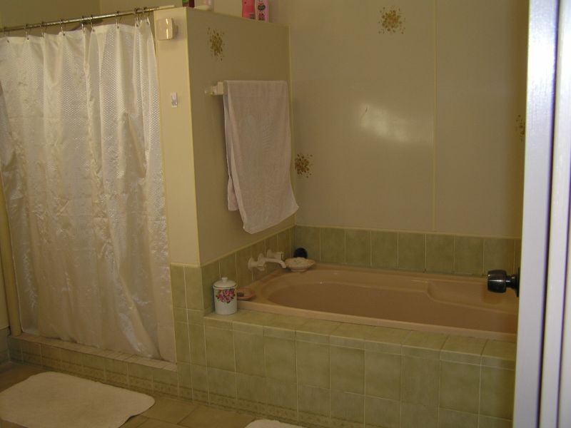 112 JUANITA Drive, Mount Kelly QLD 4807