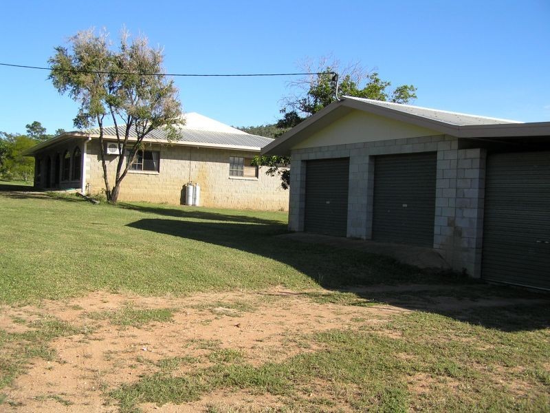 112 JUANITA Drive, Mount Kelly QLD 4807