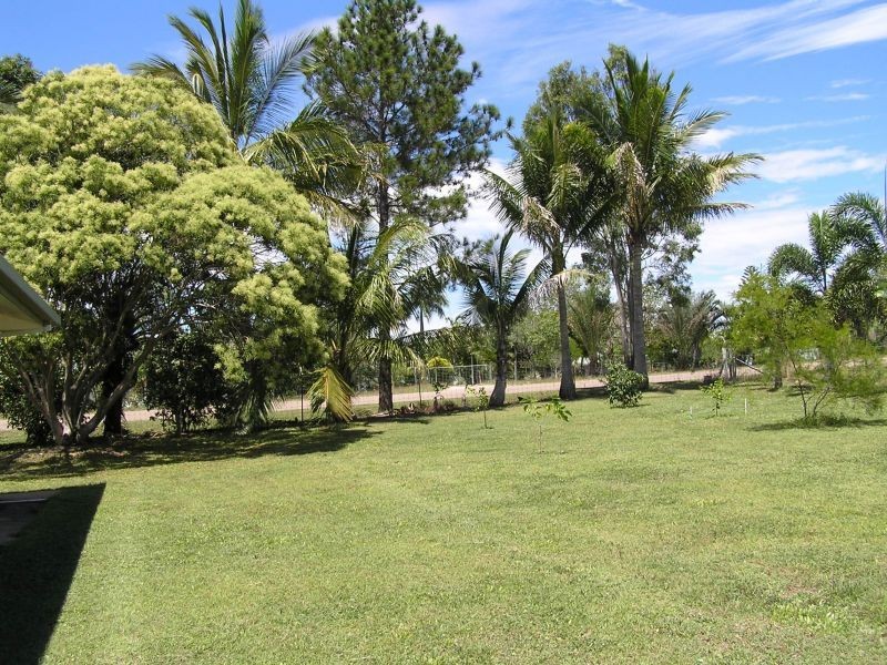 112 JUANITA Drive, Mount Kelly QLD 4807