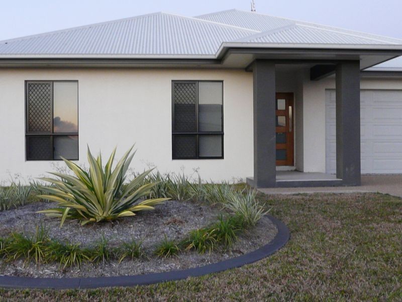 1 MULBERRY CRT, Ayr QLD 4807
