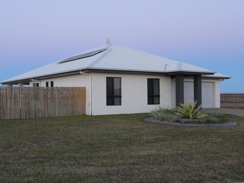 1 MULBERRY CRT, Ayr QLD 4807