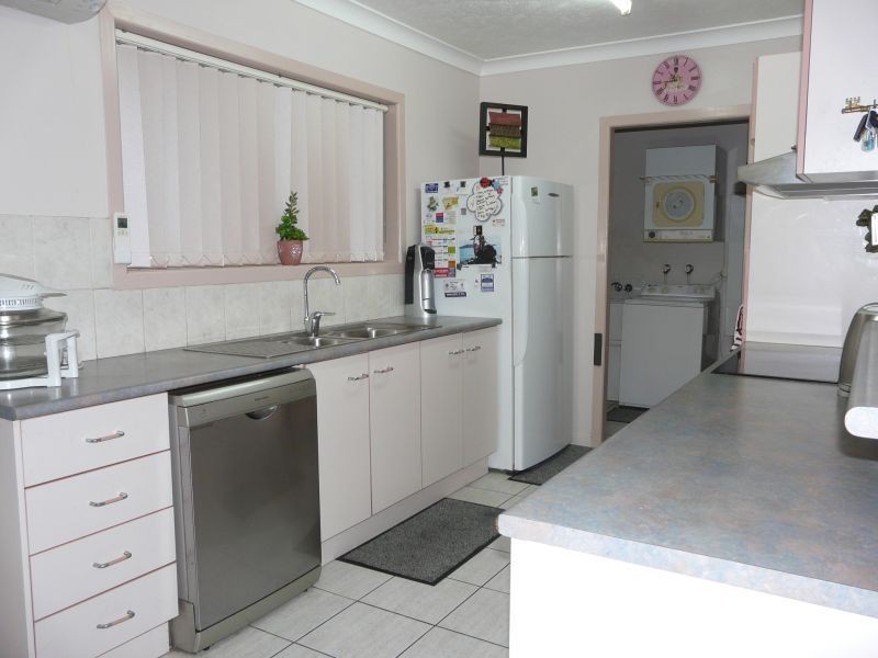 3 THIRTEENTH Street, Home Hill QLD 4806