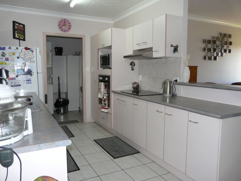 3 THIRTEENTH Street, Home Hill QLD 4806