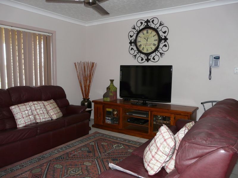 3 THIRTEENTH Street, Home Hill QLD 4806